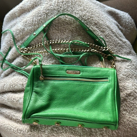 Rebecca Minkoff Green, 3 Zip Pocket, Crossbody Bag. - Picture 4 of 8